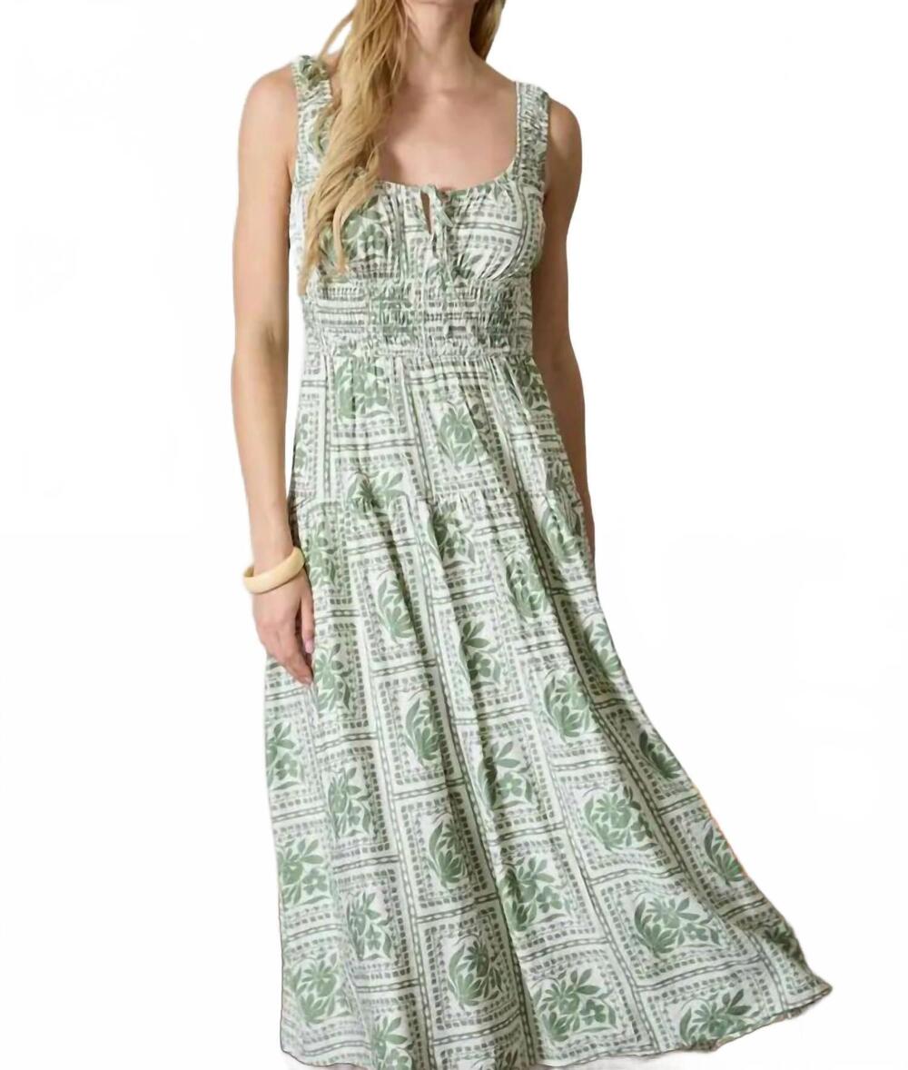 NEW BLU PEPPER floral tile print sleeveless smocked midi dress in green